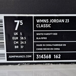 Woman's Jordan 23 Classic